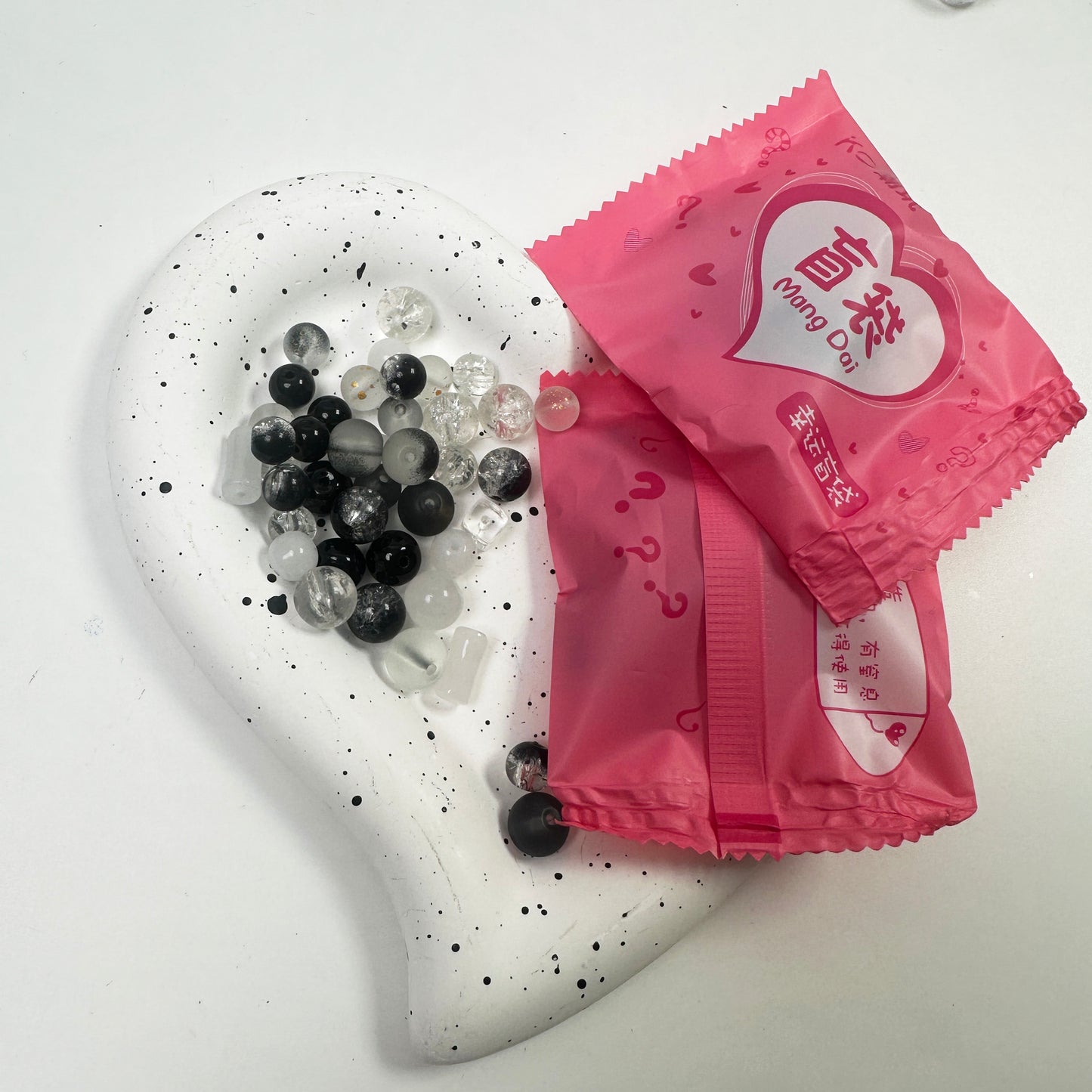 【Glass Beads】Very textured diy glass bead blind bag