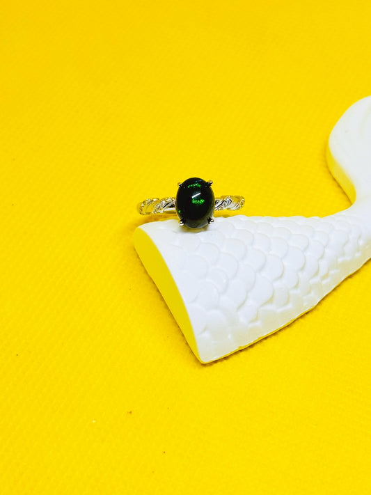 Opal Ring - Vintage Black Tide